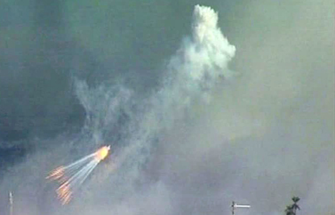 L’Ucraina accusa la Russia di usare bombe al fosforo bianco: cosa sono e perché sono vietate sui civili