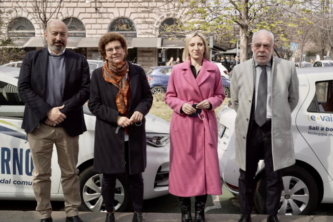 Carsharing E-Vai: a Milano 112 nuove postazioni di noleggio