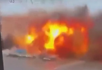 Bombe a Kharkiv: 21 morti. Il video del missile che sventra il palazzo del Governo