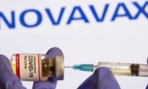 Il flop di Novavax, il vaccino che doveva convincere i No vax e che invece non ha voluto quasi nessuno