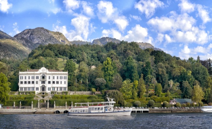 Alla scoperta delle meraviglie del Lario in battello