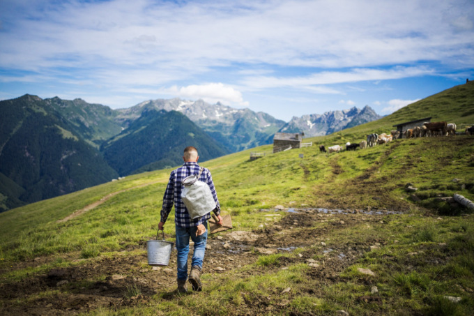 Alpeggiatori e istituzioni a confronto per valorizzare le nostre montagne