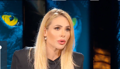 Ilary Blasi giura: “La crisi con Totti è tutta un complotto contro di noi”