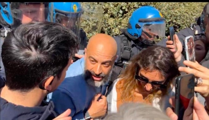Jessica Costanzo: “Oggi è impossibile esprimere dissenso”
