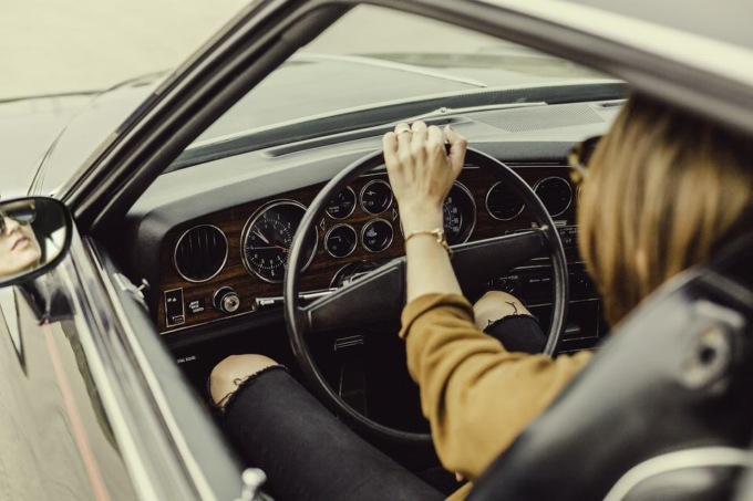Donne e auto, ecco le preferenze delle automobiliste
