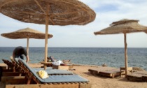 Tragedia a Sharm el Sheikh: bambina di 13 mesi in vacanza coi genitori precipita dal balcone e muore
