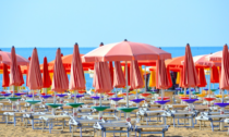 Troppi batteri in mare: vietato fare il bagno in Riviera romagnola. L'elenco delle spiagge off limits