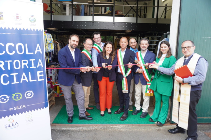 Garbagnate: inaugurata la Piccola sartoria sociale