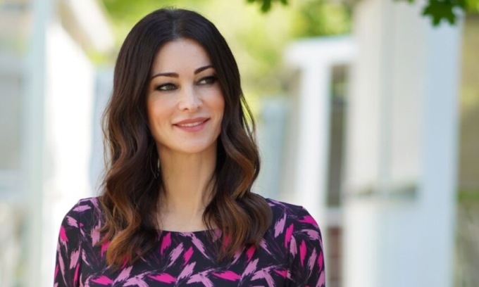 Manuela Arcuri si prepara al matrimonio: l’intervista