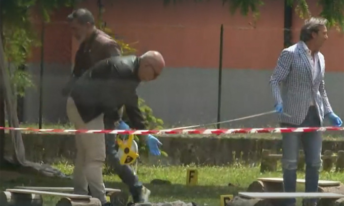 Bambini ustionati all’asilo: il fuoco acceso dai papà non era autorizzato