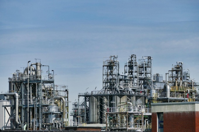 L’Italia cede: Eni pagherà il gas in rubli alla Russia. L’escamotage che ci salva dalle sanzioni
