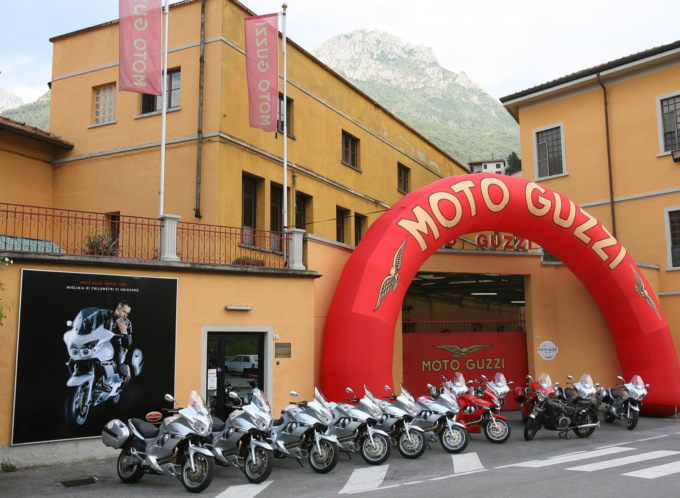 Il mito della Moto Guzzi nel museo di Mandello del Lario e Olio e olivi nella casa dei Fratelli Carli a Imperia