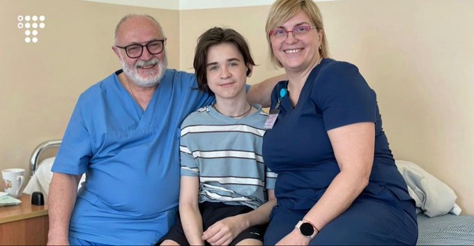Ha salvato 72 bambini: medico italiano ringraziato da Kiev