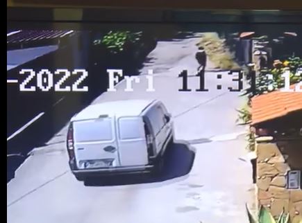 Il video del furgone killer e della sua folle corsa: si è costituito l’autista