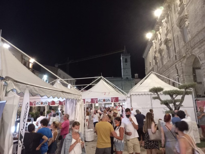 Agosto a tutto gusto, con Ascoliva e il Convivio di Giove