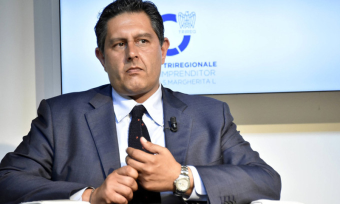“Basta contagiati asintomatici costretti in casa per giorni, cambiamo le regole Covid”