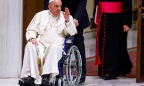 Il Papa: "Se un giorno mi dimetterò, vivrò a Roma" (ma non in Vaticano)