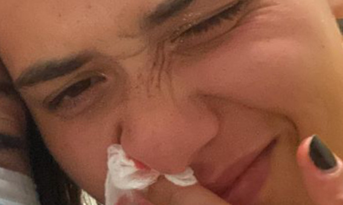 “Io e le mie amiche aggredite fuori dalla discoteca e picchiate dalla Polizia”