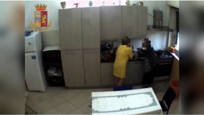 Direttrice della casa di riposo maltrattava e insultava gli anziani ospiti