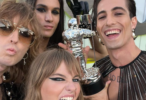 I Maneskin non si fermano: vincono il premio “Best Alternative Video” agli Mtv Video Music Awards 2022