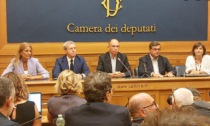 Fumata bianca tra Letta e Calenda: accordo per le elezioni