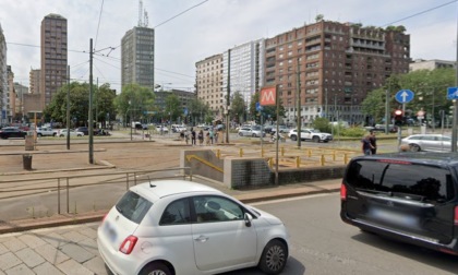 Milano, 22enne accoltellata in centro in pieno giorno