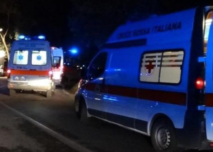 Due minorenni morti in un incidente: l’amico al volante aveva la patente da due giorni