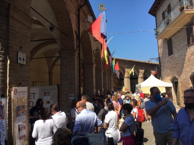 A Sarnano la Festa del Ciauscolo e del salame spalmabile