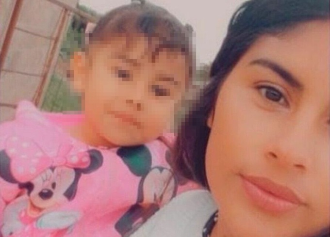 Bambina di 3 anni dichiarata morta si sveglia al suo funerale, ma muore poco dopo
