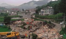 I video e le foto del devastante terremoto in Cina: almeno 21 morti