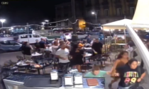 Napoli, spari in piazza Trieste e Trento: i clienti di un bar scappano terrorizzati