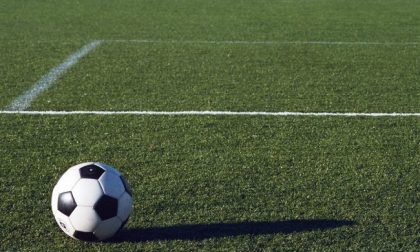 Troppe bestemmie, il don chiude il campo da calcio dell’oratorio