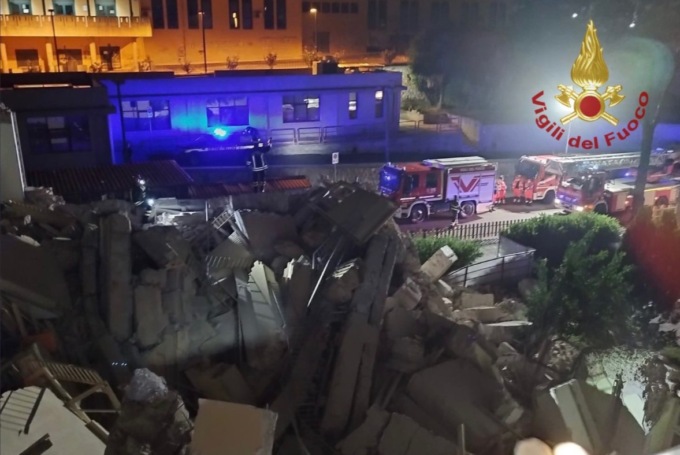 Strage sfiorata a Cagliari: il tetto dell’aula magna dell’Università è crollato nella notte