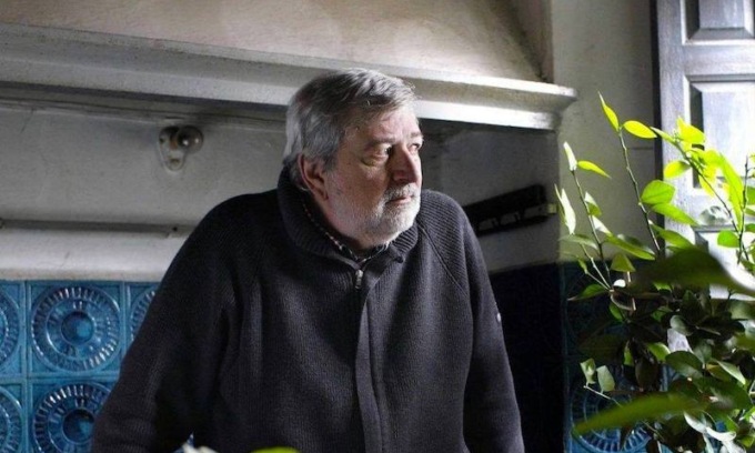 Grande ritorno di Francesco Guccini, a 82 anni il nuovo album: “Canzoni da intorto”