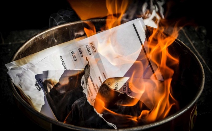 A chi possono staccare luce e gas se non paga le bollette