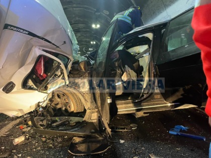 incidente-mortale-a10-sconrtro-auto-furgone-galleria_02-420x315
