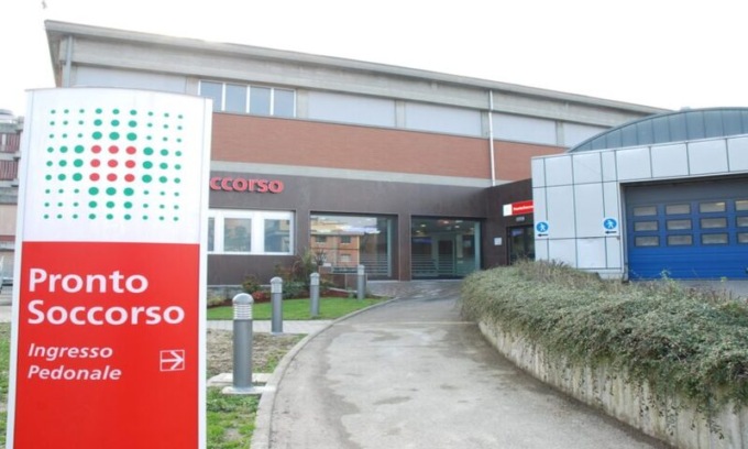 Pronto soccorso messo a ferro e fuoco da parenti dei feriti in un incidente