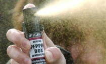 Spray al peperoncino a scuola: 37 intossicati