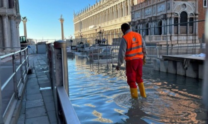 Venezia, Mose scansati: San Marco salvata dalle nuove paratie trasparenti