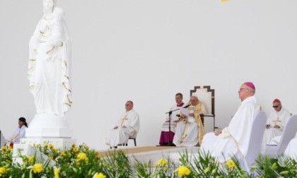 Dal Papa nuovo appello per la pace: "Bisogna amare i propri nemici"