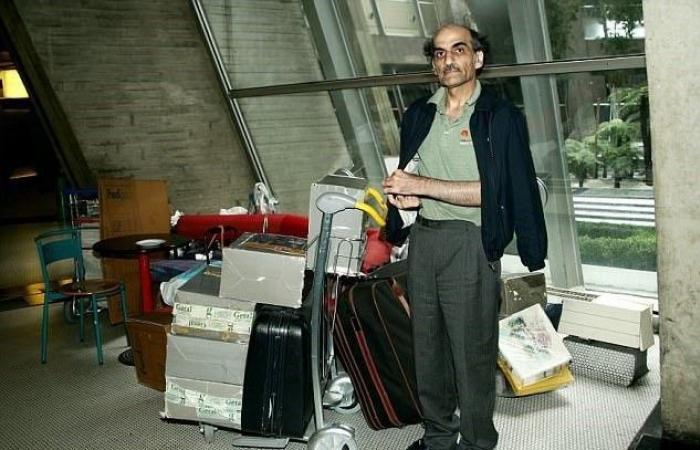 Morto nel "suo" aeroporto Mehran Karim Nasseri: l'uomo che ispirò The Terminal