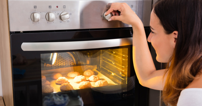 I consigli per risparmiare utilizzando il forno elettrico