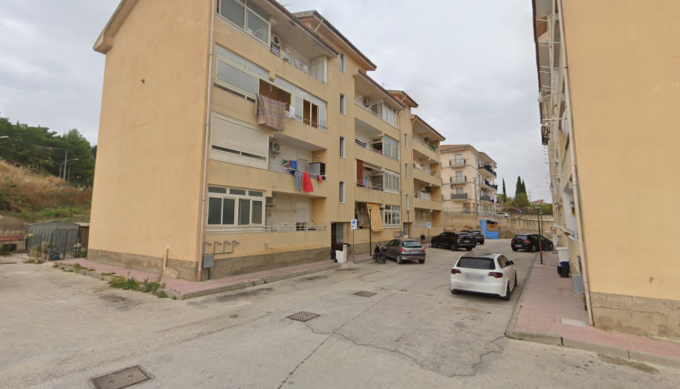 Mamma e papà uccisi a colpi di mannaia dal figlio nell’Agrigentino