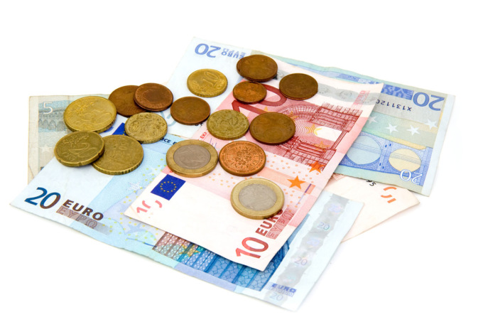 Stipendi più alti per 30 milioni di italiani: per chi e di quanto aumenta la busta paga