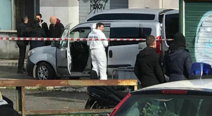 Strage alla riunione di condominio. L’arma rubata al poligono e lo zaino con 6.000 euro in contanti