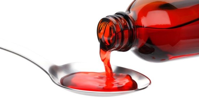 Perché l’Agenzia europea del farmaco sta ritirando gli sciroppi per la tosse a base di folcodina