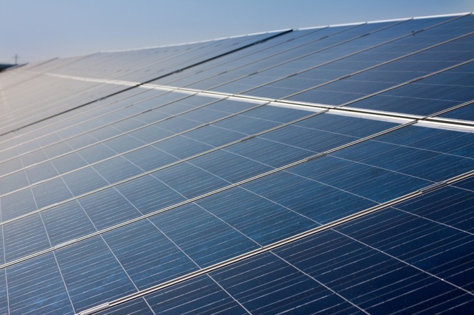 Consumi di energia calano, ma le emissioni crescono nel 2022