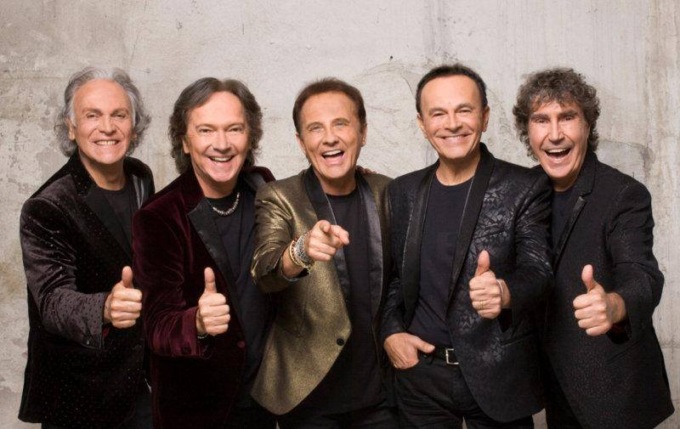 Sanremo 2023: la reunion dei Pooh nella prima serata (e Zelensky per la finale)