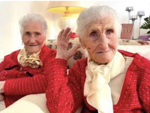 Maria e Cecca, le gemelle che hanno festeggiato 100 anni