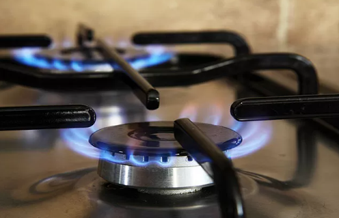 Quanto aumenta la bolletta del gas di dicembre. Le previsioni per i prossimi mesi